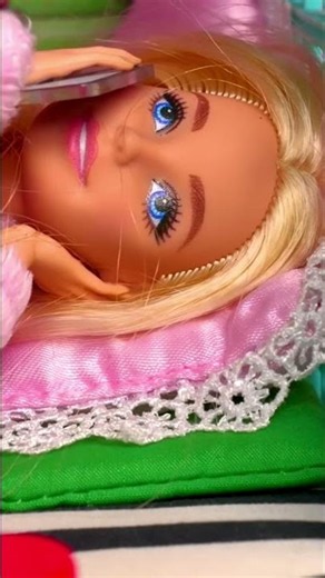 The doll is invited to perform in a concert! #dolls #toys #games
