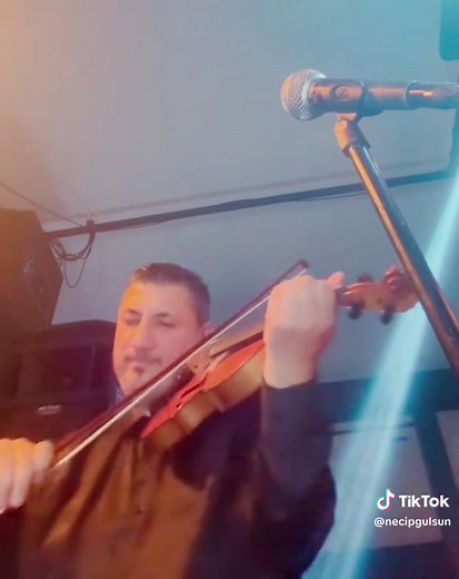 Nankör: Live Performance by Necip Gülsün & Cengiz İmren