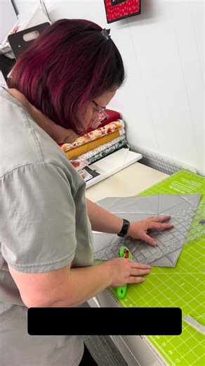 Iron/make up bag class! #sewingproject #bagmaking #sewingformyself✂️🧵🪡 | The Sewing and Training Center