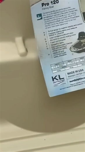 Sun Dolphin Pro 120 on STERIODS! Plastic tiny boats. | BoatZone RAMPS