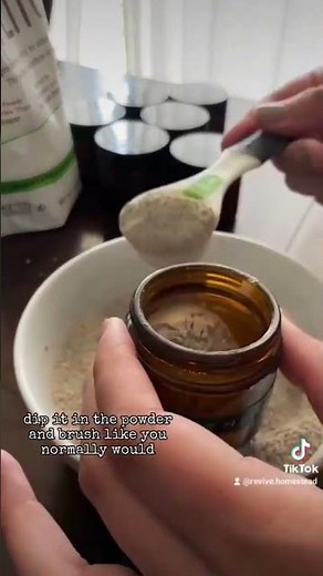 This natural remineralizing tooth powder helps with weak enamel and more ✨ Link below to purchase!