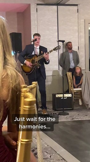 Got a bonus mom had to sing for the first dance #wedding #edsheeran