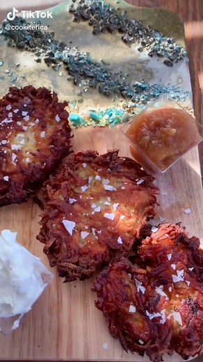 Delicious Potato Latkes Recipe for Hanukkah