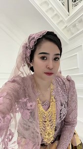 Kebaya Bugis: Tarian dan Adat Tradisi Sulawesi