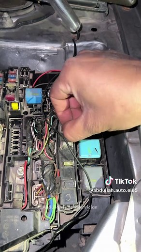 Troubleshooting Toyota Corolla Dashboard Lights Issue