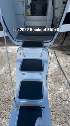 2022 HondaJet Elite S: Efficient Travel with Starlink
