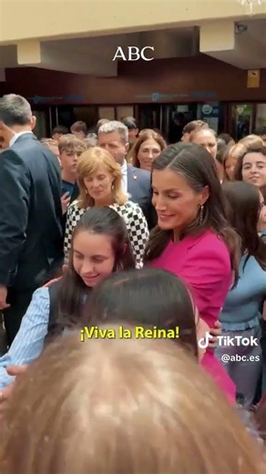 A Letizia le encanta ser la gran protagonista.Nunca para de hablar y ni gesticular con las manos