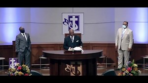 #ICYMI : Last Sunday we wrapped up our series in the book of Ruth (for real this time) finishing in chapter 4. Chapter 2 is where the attraction started w Ruth and Boaz In Chapter 3 she waited at His feet until she could work in the field And in Chapter 4 we made it to the wedding. “There’s a certain wisdom in life that can only be carved in the soul, by the school of suffering—“ The late Dr. E.K. Bailey said; “When pain becomes resentment the consequence is depression. When pain becomes resista