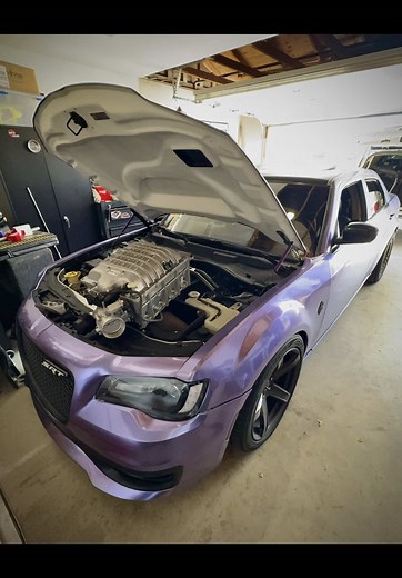 Fine 🍷🤤 #hellcat #hellcatsupercharger #chrysler300srt #fyp #superchargedhemi