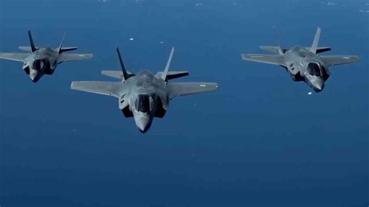 Watch AI drones prepare for the next generation of war