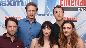 Sam Heughan & Caitriona Balfe Surprise Comic-Con with ‘Outlander’ Screening!