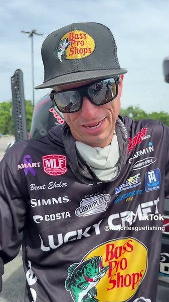 California pro @BrentEhrlerfishing had the best day of all the Bass Pro Tour pros on Day 2 of the Qualifying Round on Grand Lake. His 67 pounds on Friday brought his two-day total to 96-13, good enough to advance to the Knockout Round tomorrow. Now to carry that momentum into the weekend! @Zenni @Toyota USA #fishing #basspro #wolfcreekpark #pro #postgame