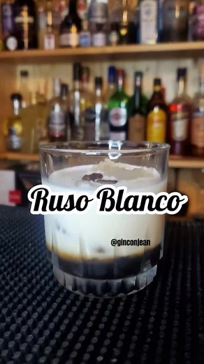 Preparación del Ruso Blanco: Receta Original y Consejos Útiles