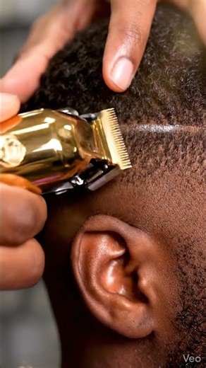 Sharp Edge Hairline Technique Barber Tutorial #barber #lineup #technique