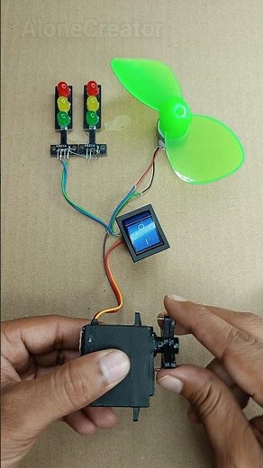 Two Traffic LED & DC Motor Fan Powered by Metal Servo Motor • #shorts #dcmotor
