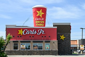 Carl’s Jr. Drops Surprising New Ad With a Familiar ‘That’s Hot’ Cameo