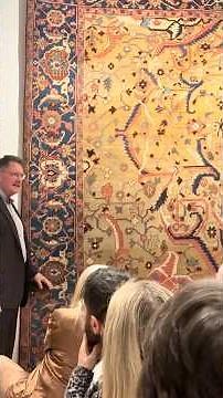 How to decorate with antique rugs