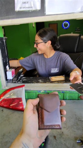 Houston has the best junk yards. Comment WALLET for info about this wallet. | Oldis Road