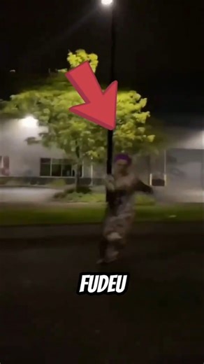 Se você estiver dando um rolê a noite não faça como esses manés! 😨