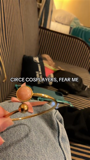 Epic Circe Cosplay Inspired by Conch Shell