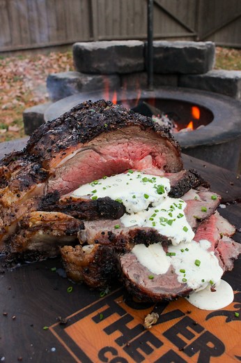 #ad Hanging Prime Rib for an epic way to cook an epic cut of meat! 🍖🔥 . Hanging Prime Rib is all I want all day, everyday. Seasoned with my Mesquite Peppercorn Lager seasoning, this prime rib was hung over Breeo X Series for a slow and steady cook. Don’t be intimidated by this cooking process! It’s actually quite simple and results in such a juicy, tender and fire kissed steak. So, grab a glass of bourbon and get ready for an afternoon spent outdoors by the fire, cooking this epic hunk of prot