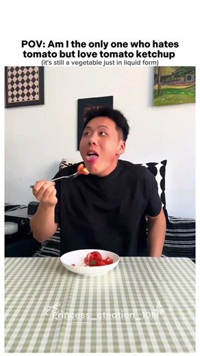 Loves tomato ketchup but hates tomato 🍅 #shorts #food