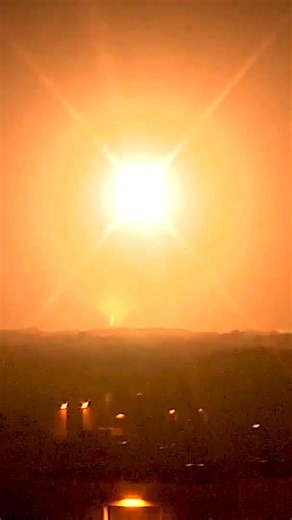 "Failure is an Option": How SpaceX Turns Explosions into Success . . Credit: SpaceX #SpaceX #starship #Falcon9 #innovation #technology | The Booster Bay