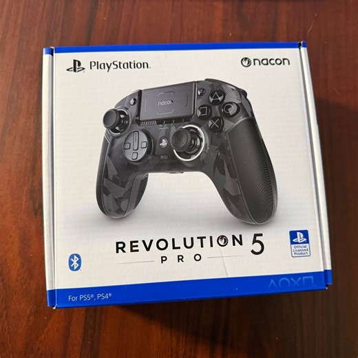 Nacon - Revolution 5 Pro Wireless Controller for PS5, PS4 and PC - Urban Camo