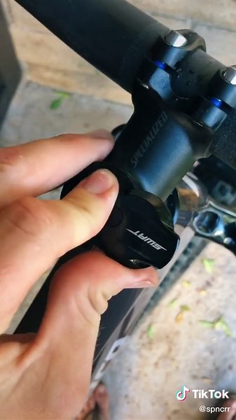 Specialized SWAT for the win. Always. You have it on your bike? You should! ⚡️⚡️ #specialized #swat #tool #mtb #PremiosJuventudChallenge