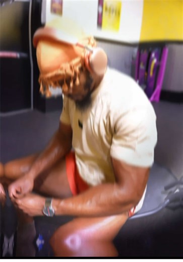 These men’s drawstring shorts are the definition of comfort meets style—lightweight, breathable, and made to move whether you’re hitting the gym, running errands, or chilling at home 🔥 The fit is clean, the pockets are clutch, and getting three pairs for this price is a no-brainer. Once you throw these on, they instantly become your go-to everyday shorts. #MensFashion #GymShorts #AthleisureWear #TikTokMadeMeBuyIt #EverydayFit