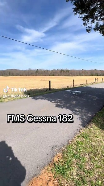 FMS Cessna 182 Remote Control Plane Review