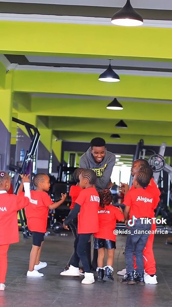 Adorable Kids TikTok Dance Videos with Klaus and Babies