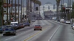 [VoirFilms.org]-CHiPs.S01E03.FRENCH.DVDRiP.XviD-EiFF3L-DT.