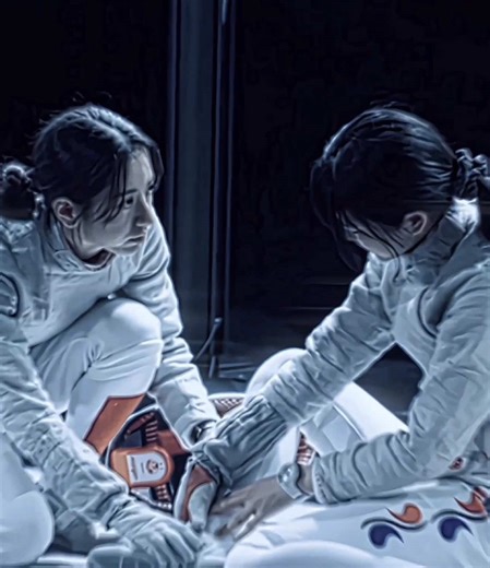 #KOYURIM & #NAHEEDO - rewatched the last ep today, me and @𝐬𝐢𝐞𝐮𝐧𝐚𝐞𝐩 btw - scp: bisouwolscenes @brooklyn - #twentyfivetwentyone #twentyfivetwentyoneedit #chishiyxa