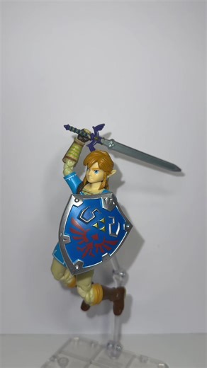 Should you buy this budget Link figure? I noticed this $10 Link figure from Jakks Pacific, and thought I’d give it a go. The Legend of Zelda kick continues! #thelegendofzelda #breathofthewild #totk #actionfigures #nintendo