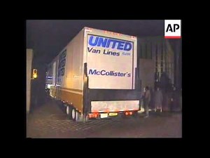 USA: RUSSIAN OFFICIALS & TOUR PROMOTERS ARGUE OVER CZAR'S JEWELS