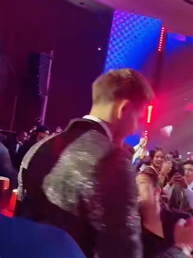 Penampilan Aisar dan Rossa di Panggung: Momen Bahagia