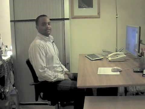 How to Set Up an Office Chair and Desk Ergonomically