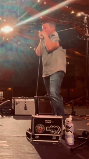 Love that moment right before the whole band drops in