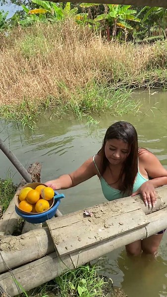 Se me moja la fruta #shorts #shortvideo #short #shortsfeed