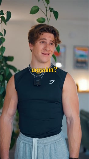 Dylan | Natural Bodybuilder | Fitness Coach on Instagram: "try THIS next time you need a quick Brekky🤝 P.S. DM me “LEAN BULK” for my free meal plan 🙌🏼 #gymtok #gymlife #proteinshake #protein #highproteinmeals"