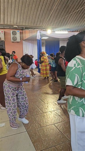 Elizabeth Smith on Reels