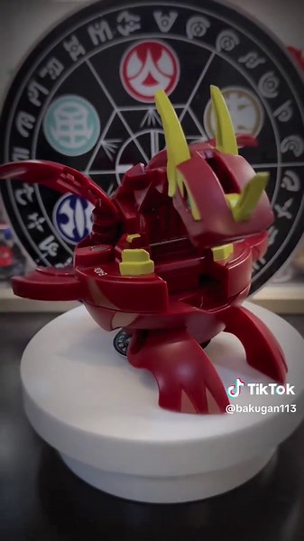 Deka Neo Dragonoid: Bự Như Trái Cam, Xoay Cực Tít