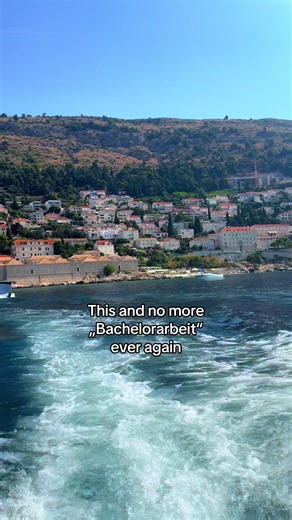 Noch 20 Tage bis zur Abgabe 😩 #bachelorarbeit #uni #vacation #peace