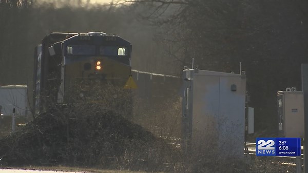 Five Springfield Police officers are being recognized for their bravery and quick actions in saving a life.