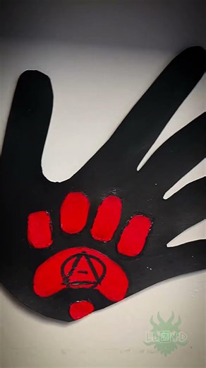 AUDIO;‪@zOmbiekitteeETSY‬ #therian #alterhuman #antizoo #fictionkin #artist #maskmaker #selfexpression