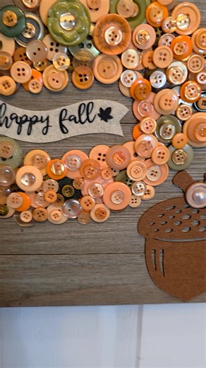 14 reactions · 15 comments | A rustic Fall hanger completed. ❤️李癩 #fall #rusticdecor #FallVibes #handmade | Handmade By Stacy | Facebook