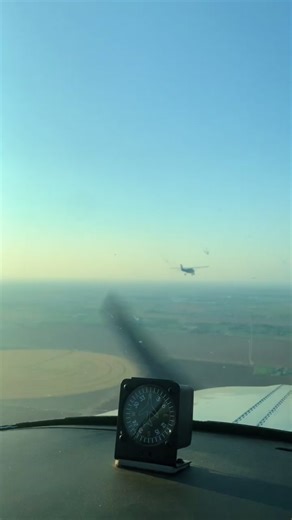 When your mind says “speed” but your plane “Cess-na” ... #aviation #cessna #airplane #flightschool #pilot #formation