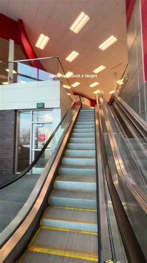 let’s go on a target stroll 🤭🤗 @Pantene @Car-Freshener Co. @Graza @Bounty Paper Towels @Mrs. Meyer’s Clean Day @Eva NYC @POND’S @GARNIER @Good Molecules #target #targetfinds #shoppinghaul #shopwithme #fyp