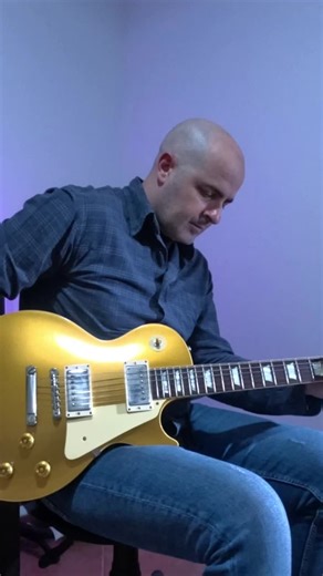 Dire Straits Brothers In Arms - Mark Knopfler Guitar Solo 🎸 #direstraits #markknopfler #legend #guitar #lespaul